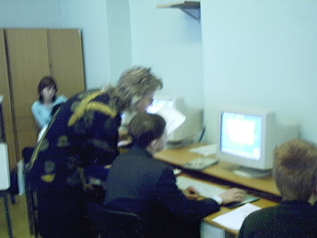 интегрированный урок в компьютерном классе-физика(учитель высшей категории Первушова Н.И)-информатика